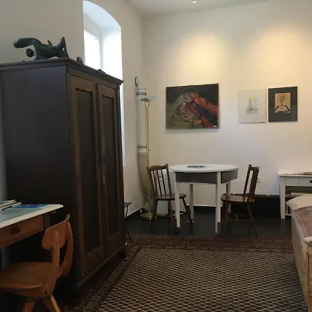 Pino Poggi Studio Guest house *